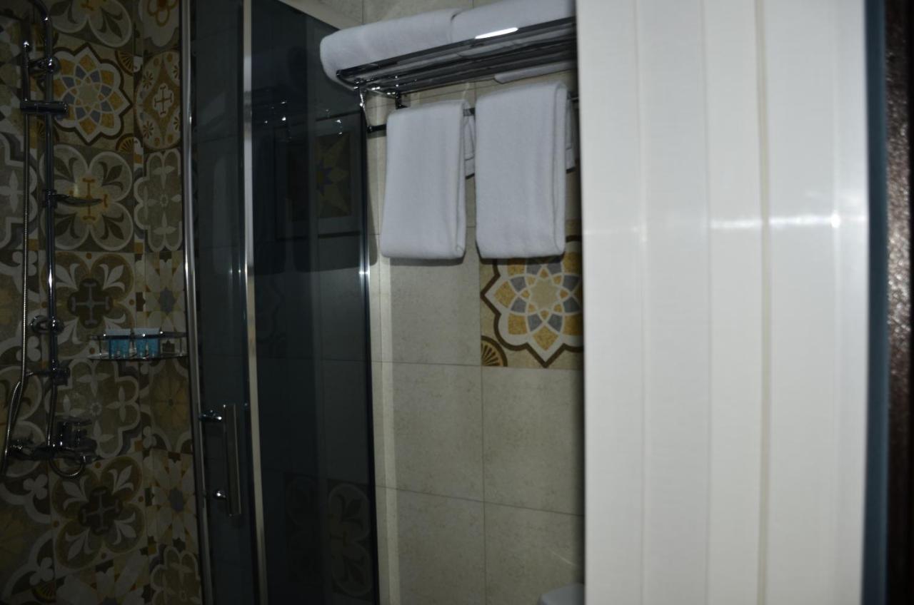 Vere Corner Hotel Tbilisi Exterior foto
